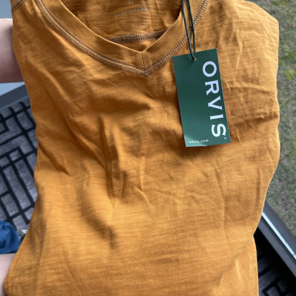 Men’s large High V-Neck Long-Sleeved T-Shirt - Picture 3 of 6
